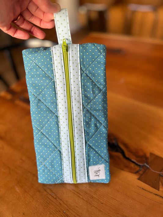 Medium Pouch: Teal/Light Blue Dot