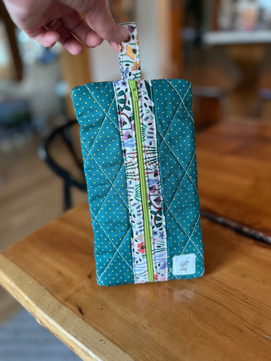 Medium Pouch: Green Dot Floral Binding