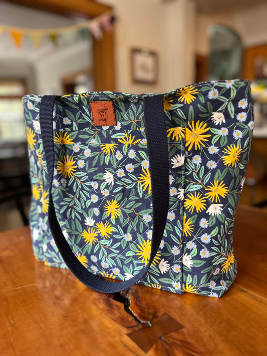 Tote: Navy Floral