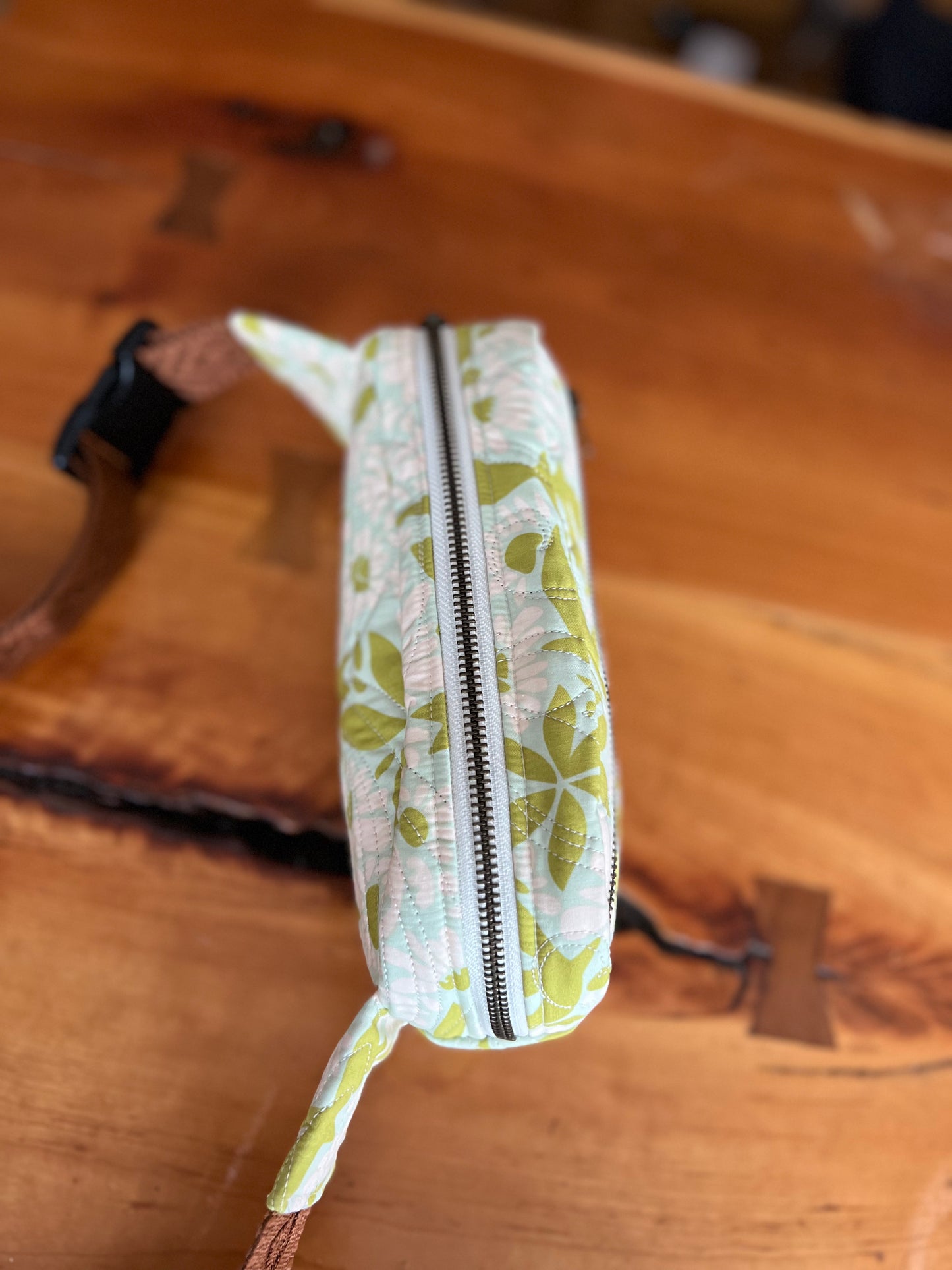 Crossbody Bag: Pastel Green Birds