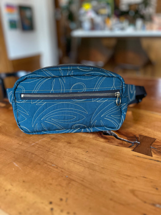Crossbody Bag: Dark Teal Bronze Zipper