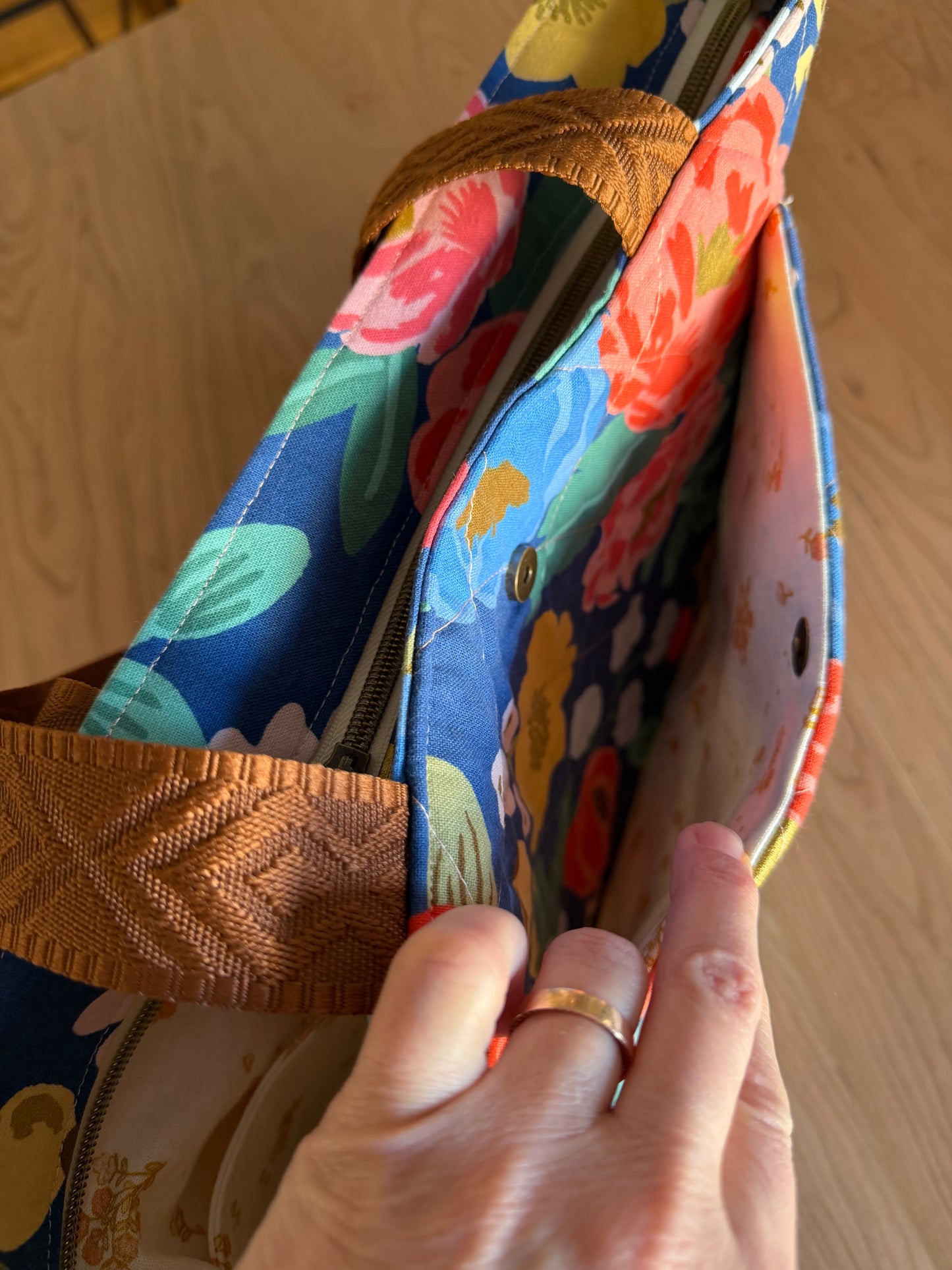 Tote: Large Print Floral