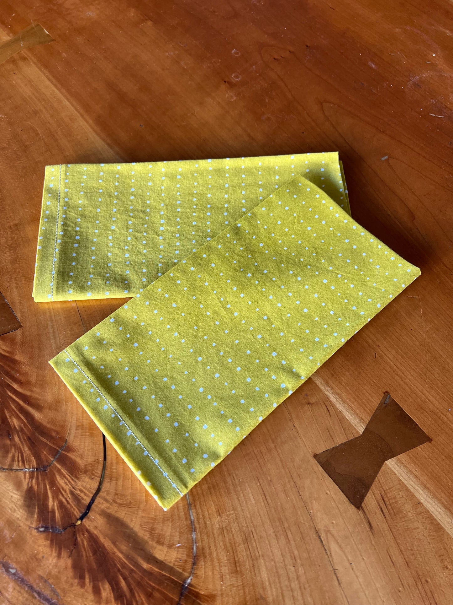 2 Mustard Dot Napkins