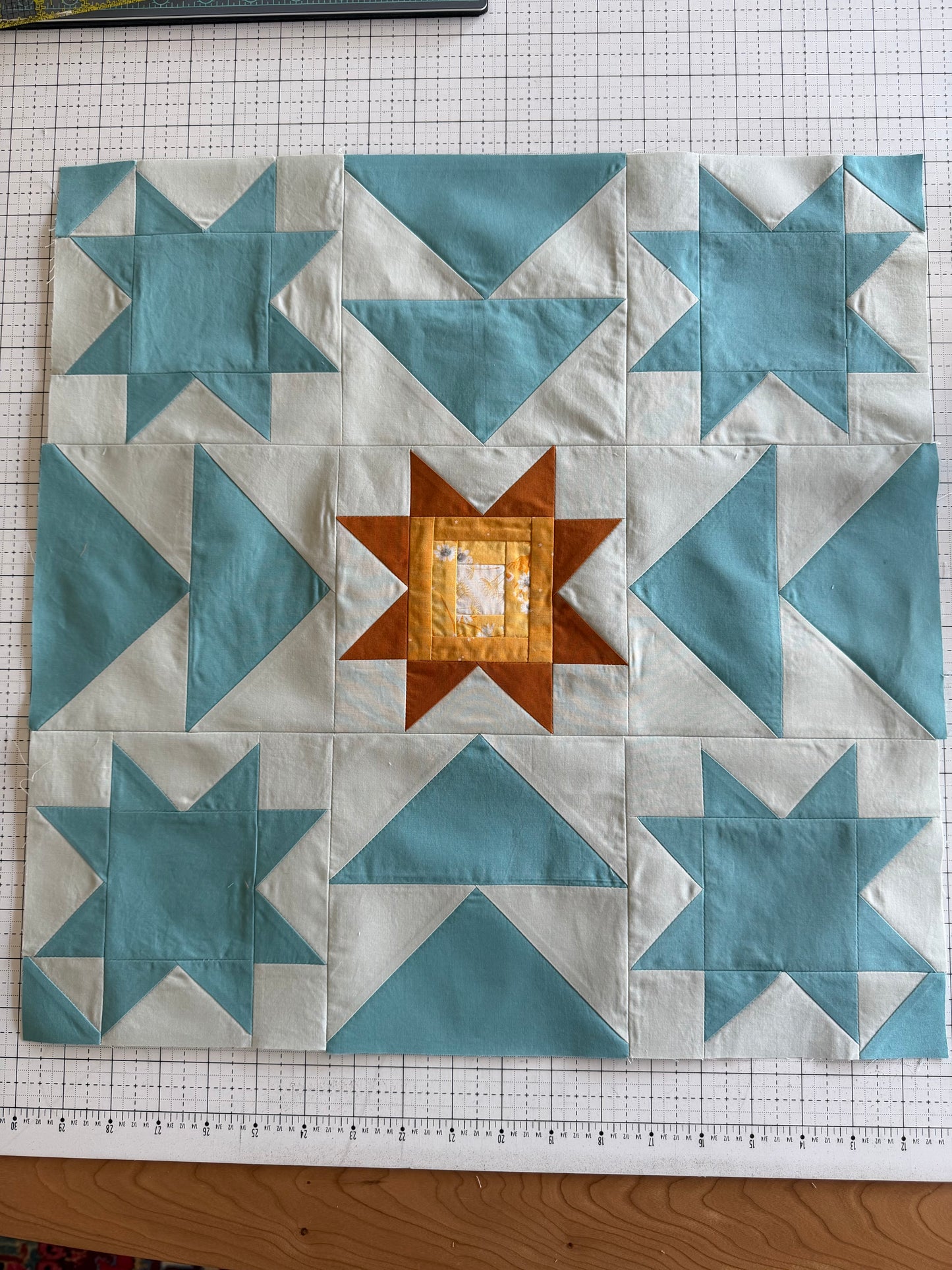 Everett Star Quilt Kit