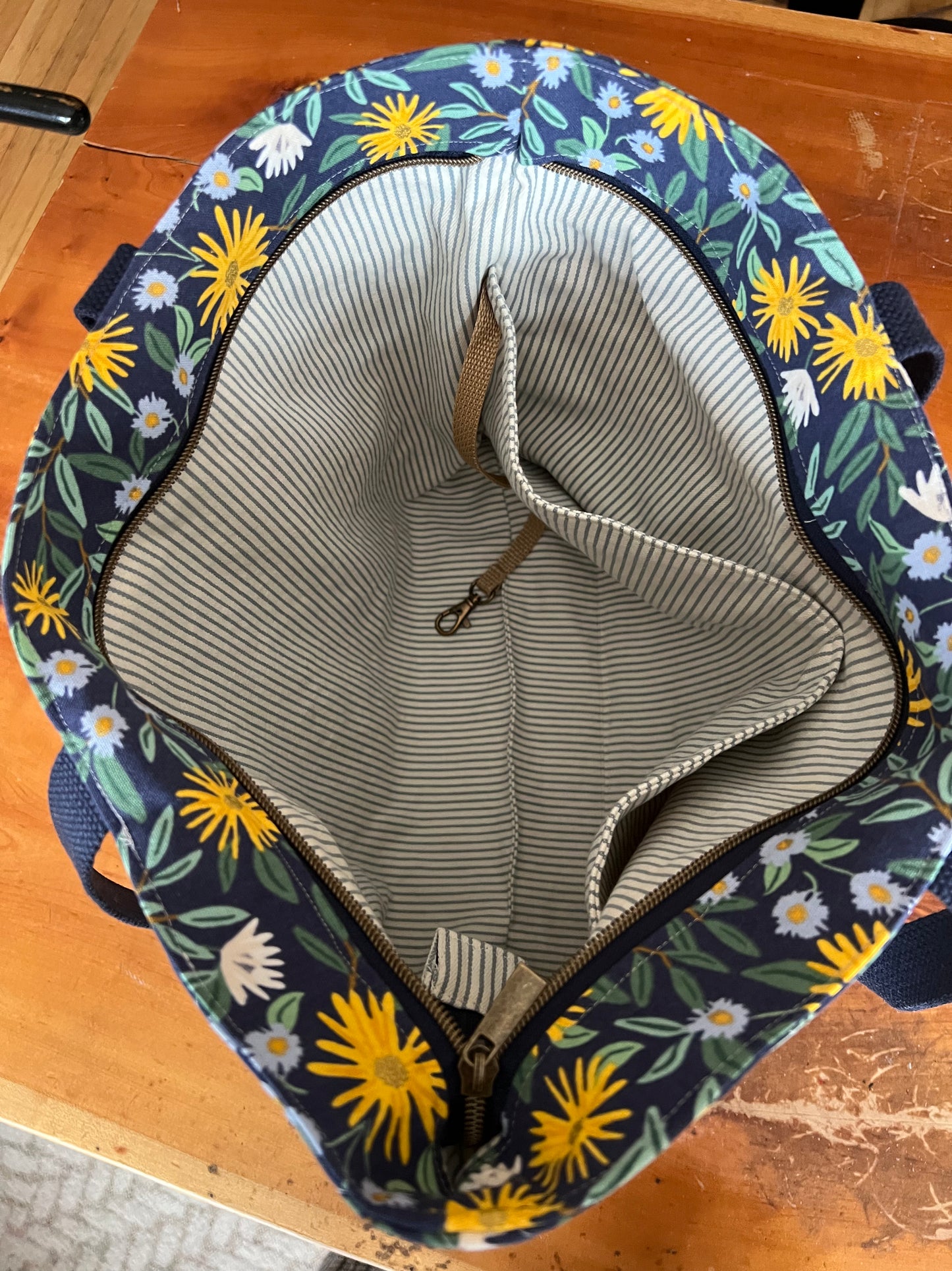 Tote: Navy Floral