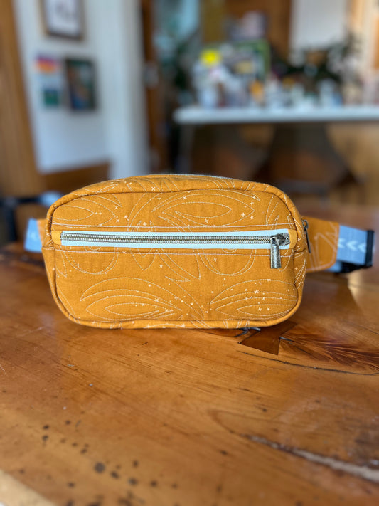 Crossbody Bag: Nutmeg Butterflies