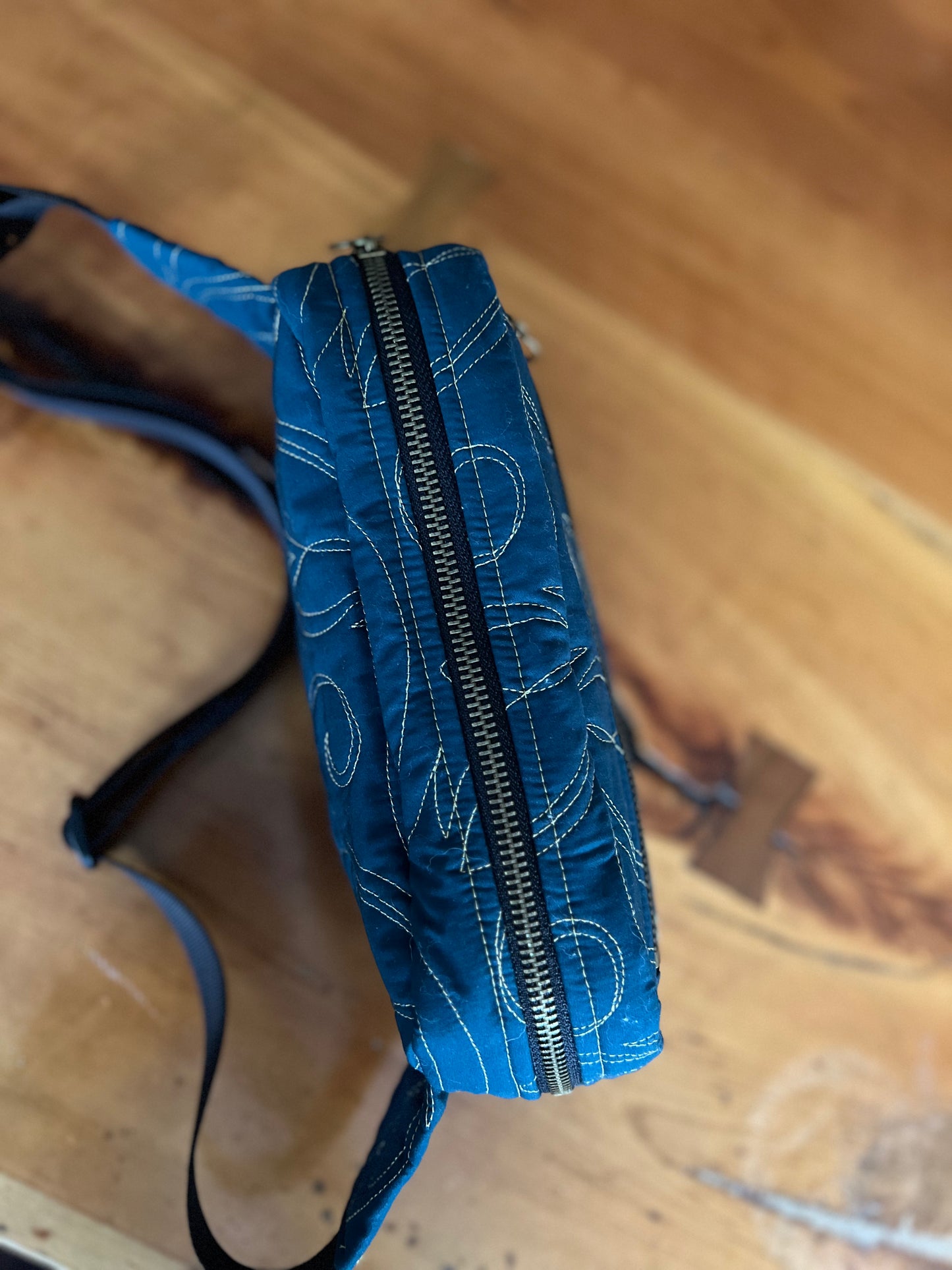 Crossbody Bag: Dark Teal Bronze Zipper
